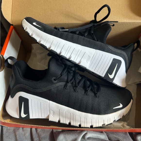 Nike Free Metcon 6 - Picture 2 of 8